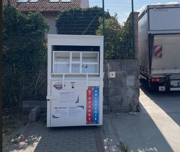 Kontajner na zber textilu