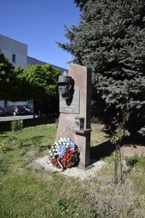 PIETNA SPOMIENKA K VÝROČIU ÚMRTIA M. R. ŠTEFÁNIKA 1