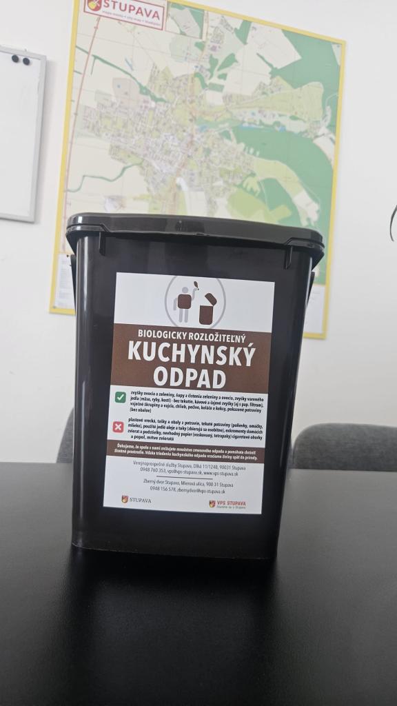Vedierko na kuchynský bio-odpad.