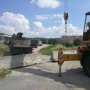 UZATVORENIE PLOCHY NA ŽELEZNIČNEJ ULICI