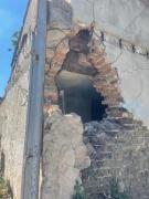 PRÍSTAVBA  TROYEROVEJ  KÚRIE  JE  POŠKODENÁ 1